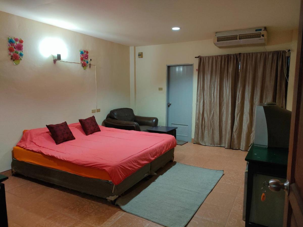 Thai Smile Lägenhet Pattaya Exteriör bild